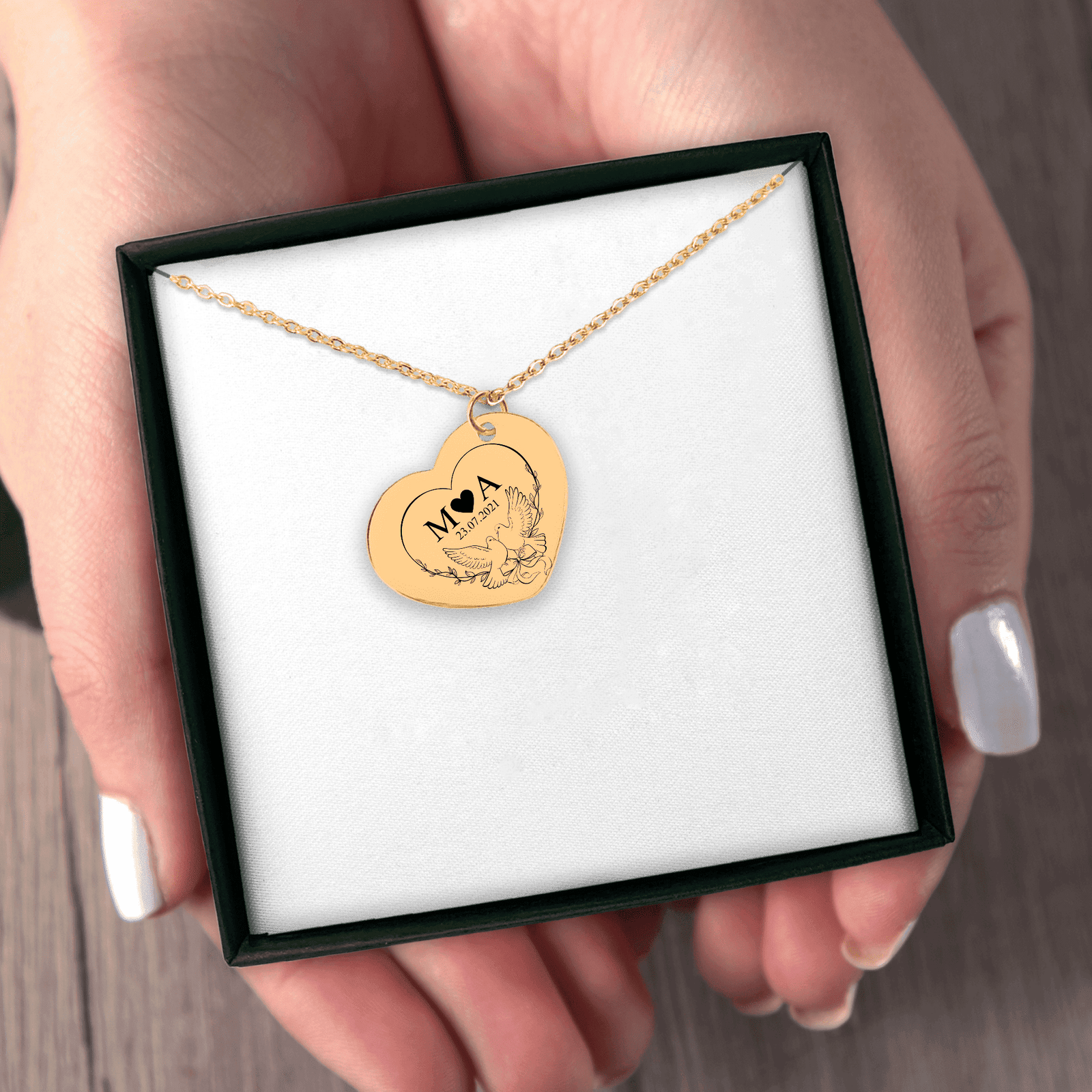 Collier Initiales Entrelacées Personnalisé (Eternal Love Coeur)