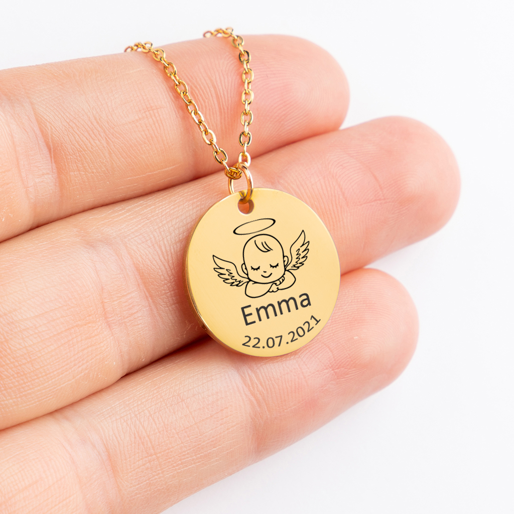 Collier bébé ange personnalisé, prénom et date de naissance gravés — vue 5