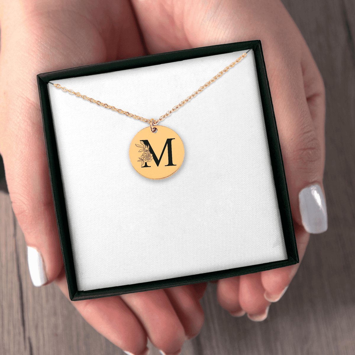 Collier Initiale Florale M Personnalisé