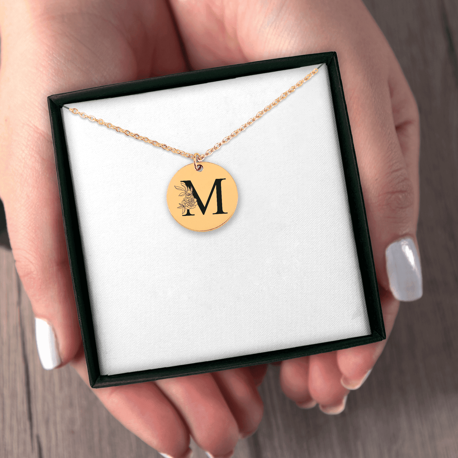 Collier Initiale Florale M Personnalisé