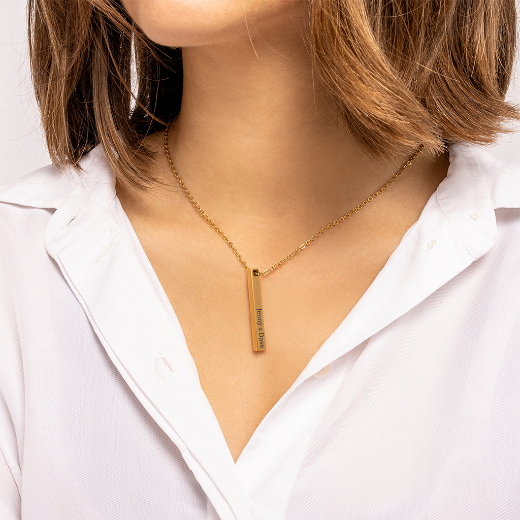 Collier de prénoms verticaux personnalisés gravé en acier inoxydable — vue 5